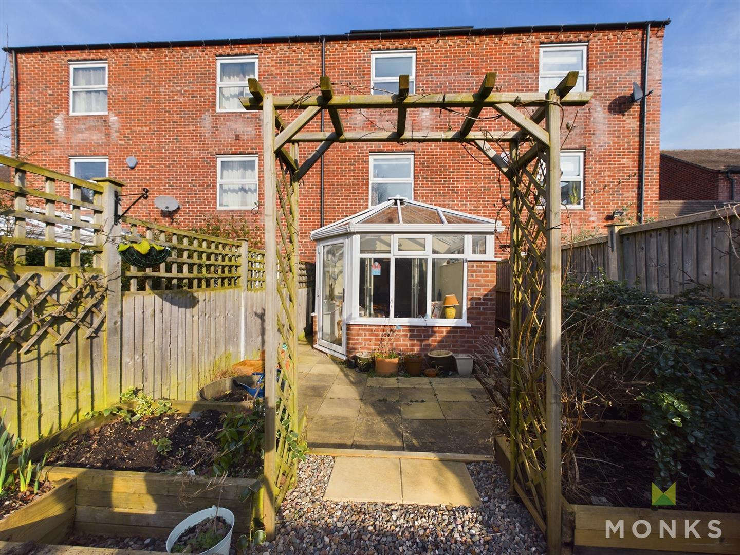 18 Wilfred Owen Close, Shrewsbury, SY2 5BY For Sale